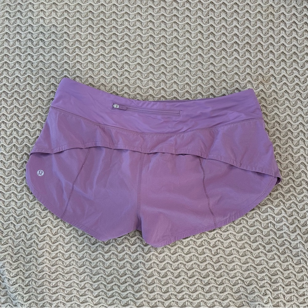 Lululemon Speed Up Low-Rise 2.5” Shorts Size 8